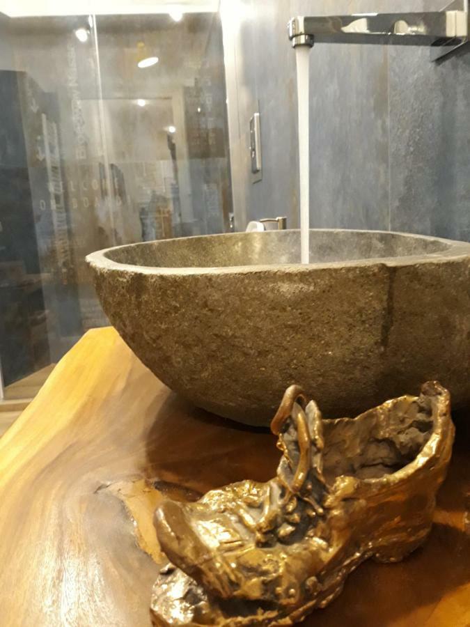 شقة Sculptor House لا سبيتسْيا المظهر الخارجي الصورة